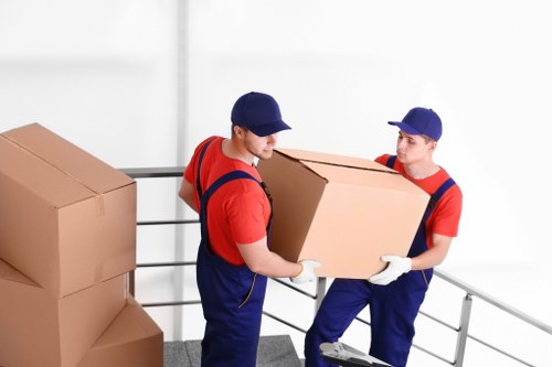 Packed moving truck ready for a Notting Hill move
