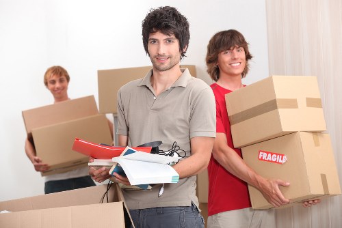 Removal team handling a move in Notting Hill with care and organization