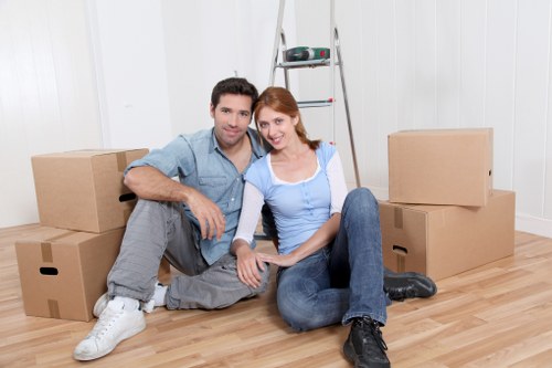 Moving van loaded with furniture for a Nottinghill relocation