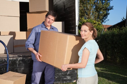 Safe loading and unloading by a Notting Hill removal company